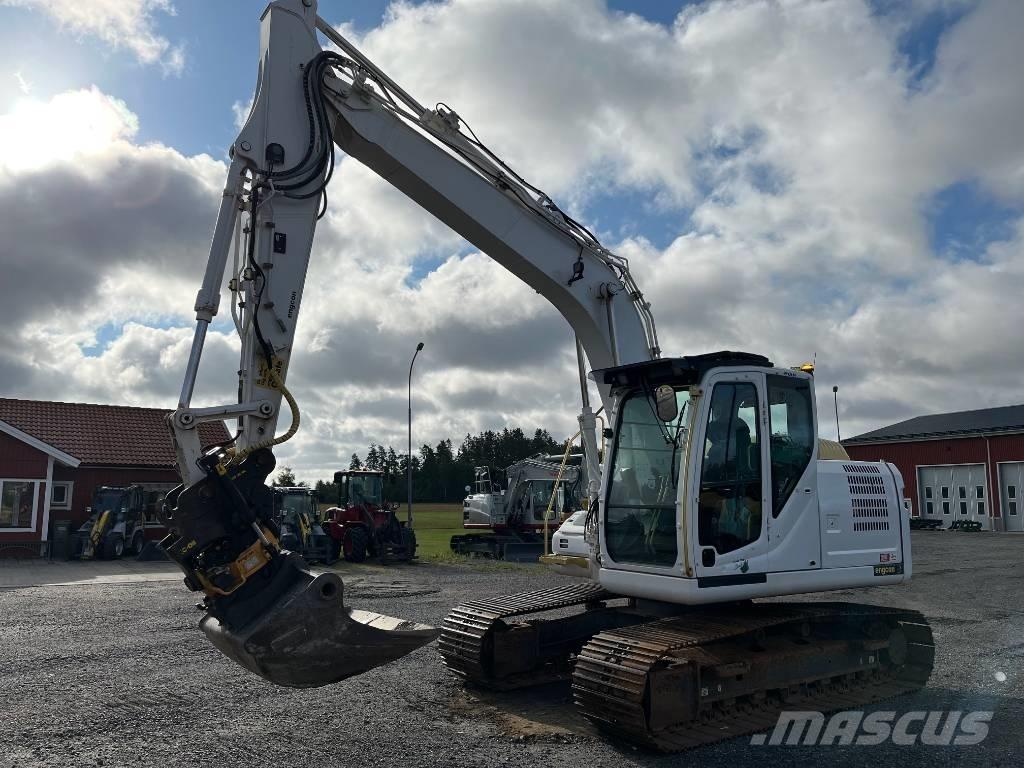 Kobelco SK 130 LC Paletli ekskavatörler