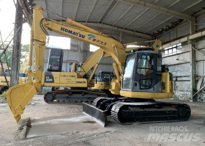 Komatsu PC138 Paletli ekskavatörler