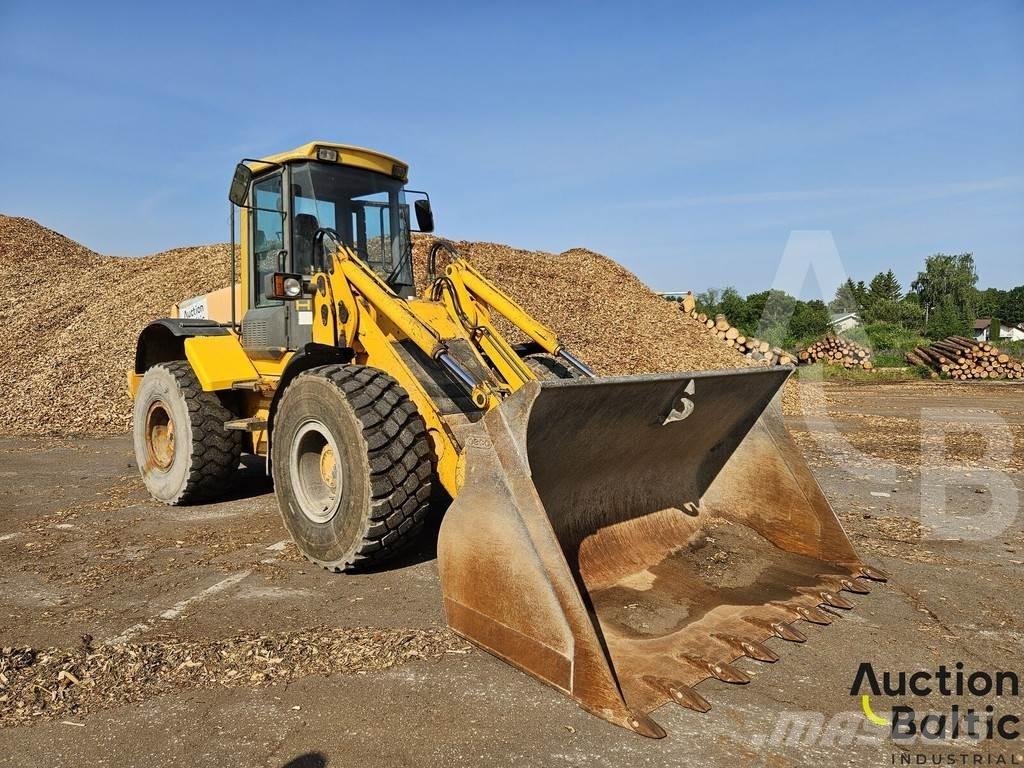 JCB 426 HT Tekerlekli yükleyiciler
