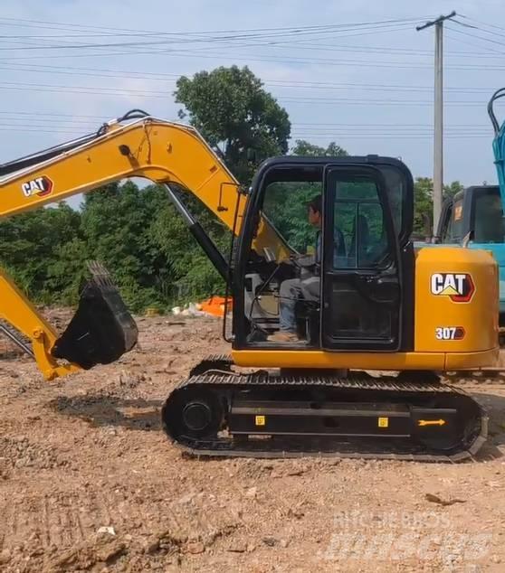 CAT 307E Paletli ekskavatörler