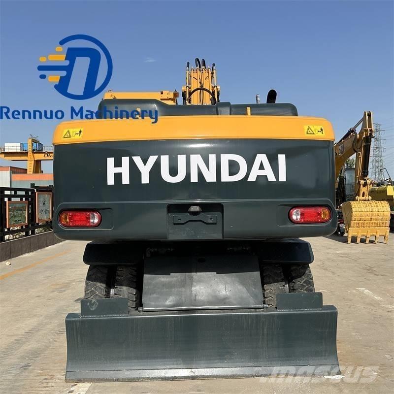 Hyundai 210W-9 Lastik tekerli ekskavatörler