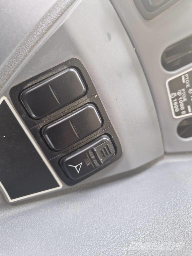 Kubota M7132 KVT Traktörler