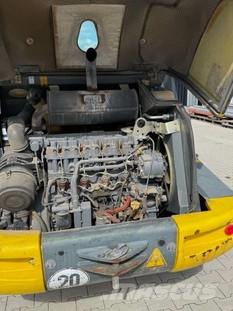 Kramer 750 Tekerlekli yükleyiciler