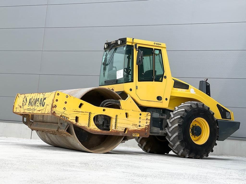 Bomag BW 216 DH-4i Tek tamburlu silindirler
