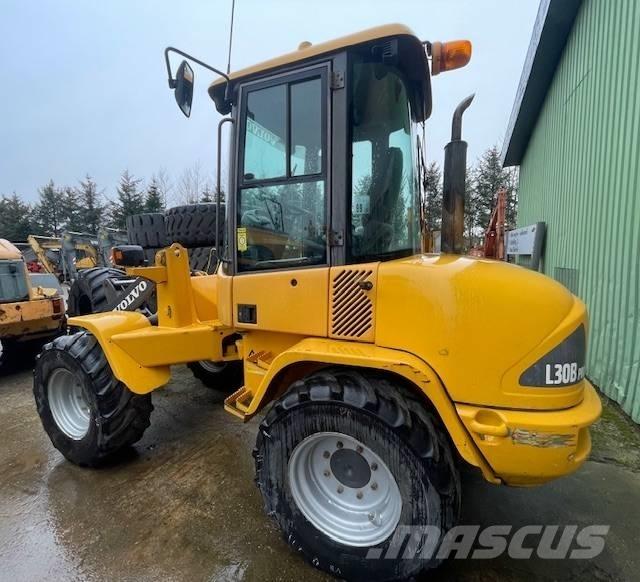 Volvo L30B PRO Tekerlekli yükleyiciler