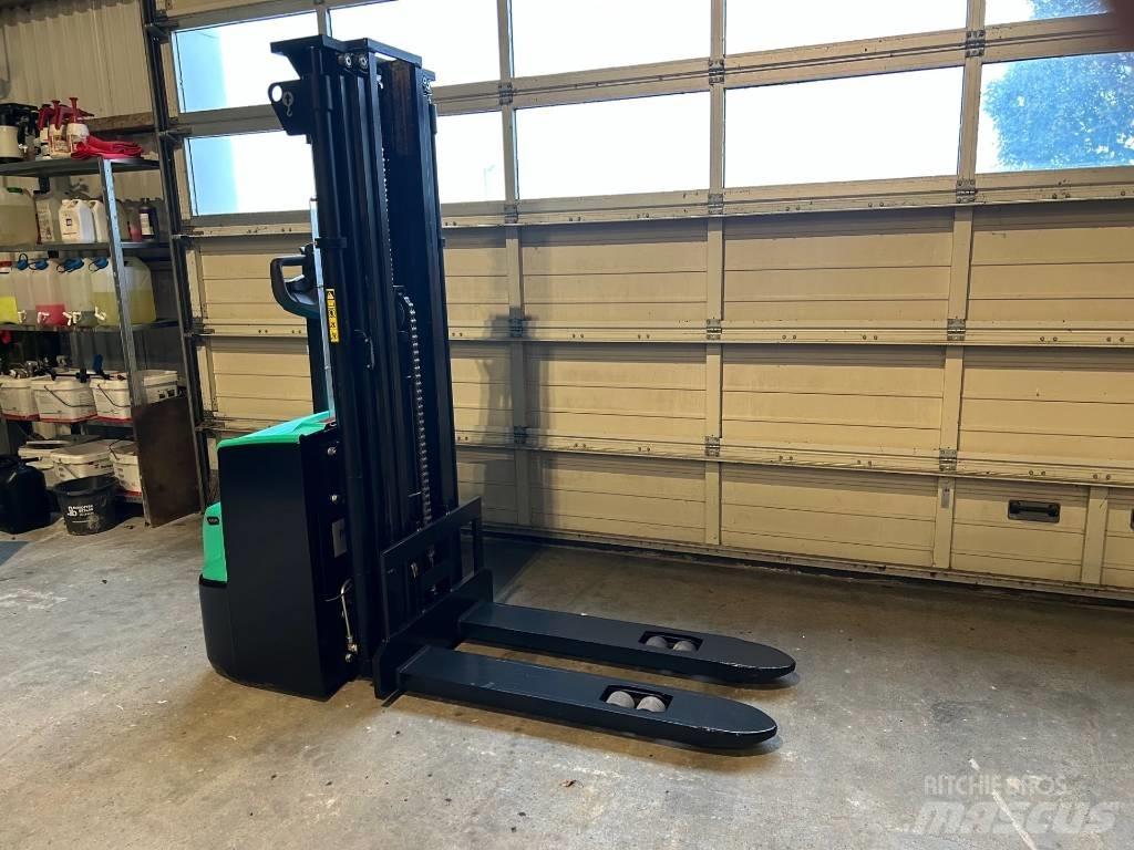 Mitsubishi SBP12N3 Akülü depo ekipmanları