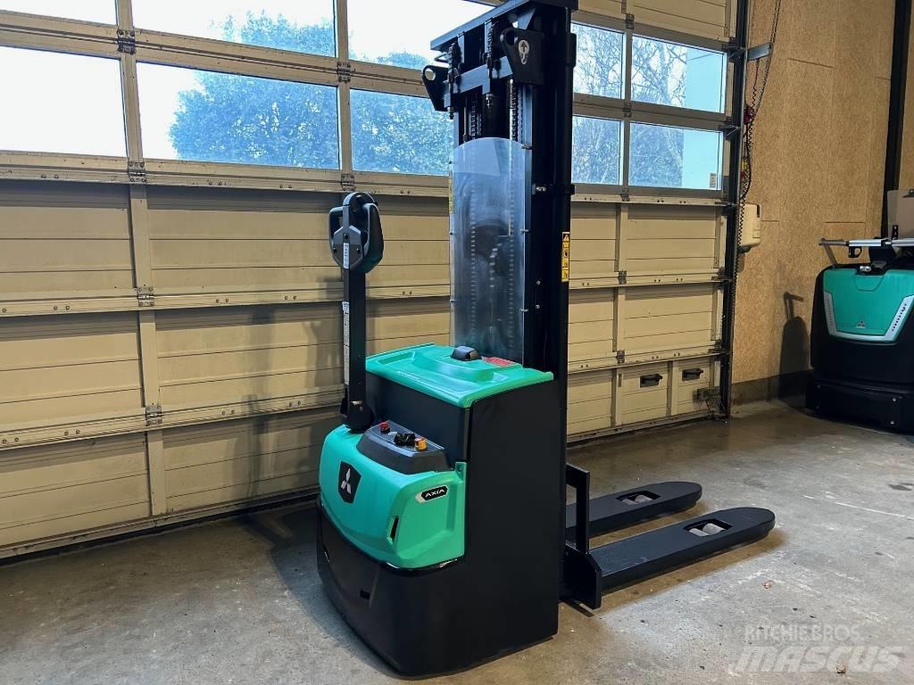 Mitsubishi SBP12N3 Akülü depo ekipmanları