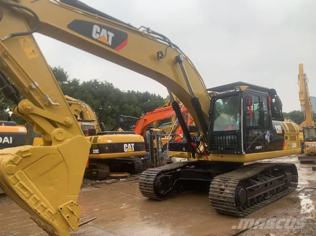 CAT 329 D Paletli ekskavatörler