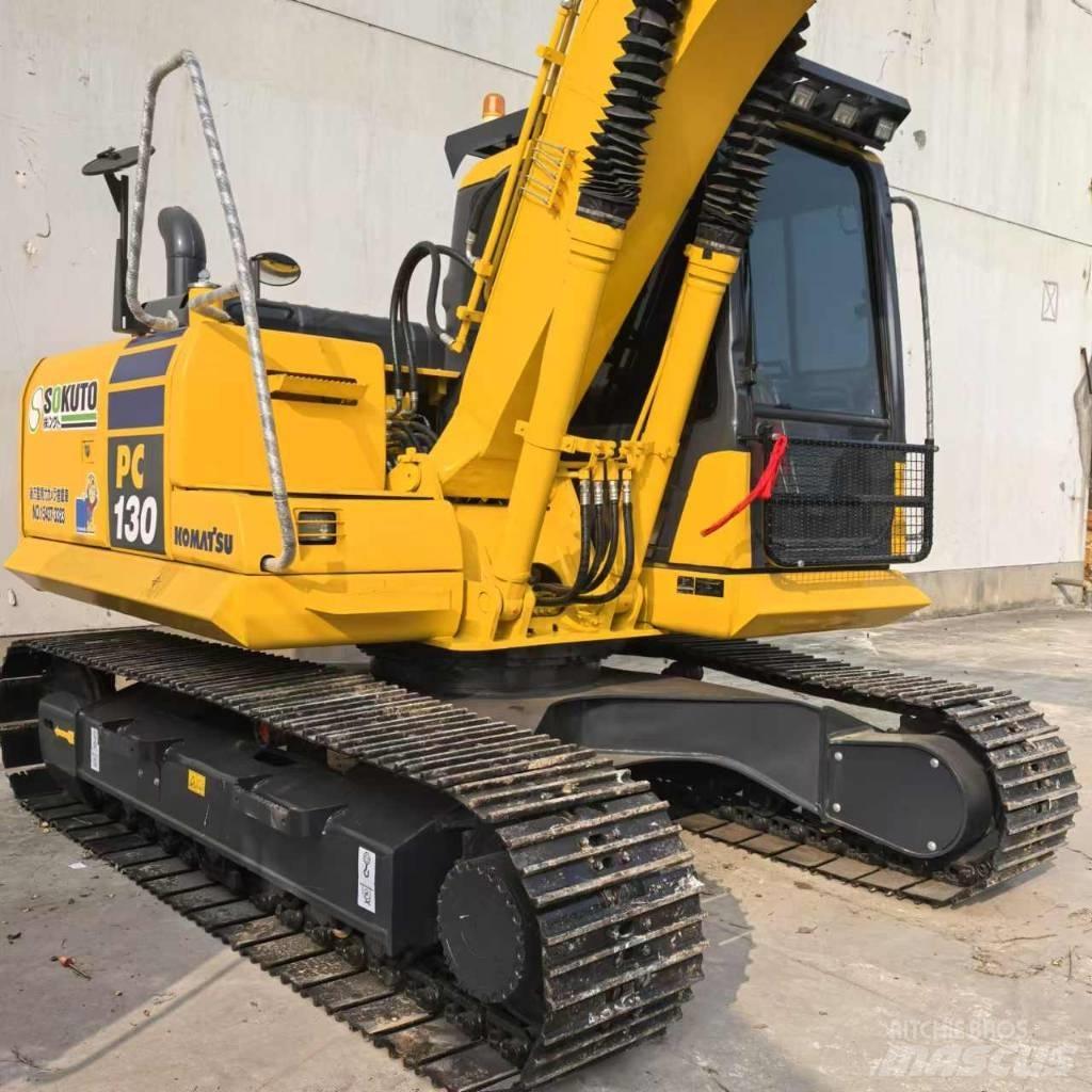 Komatsu PC130-7 Paletli ekskavatörler