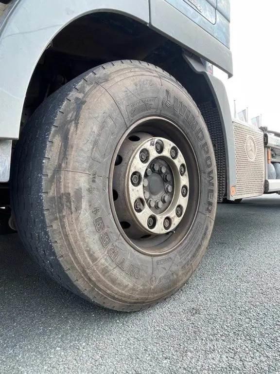 Scania R400 Vinçli kamyonlar