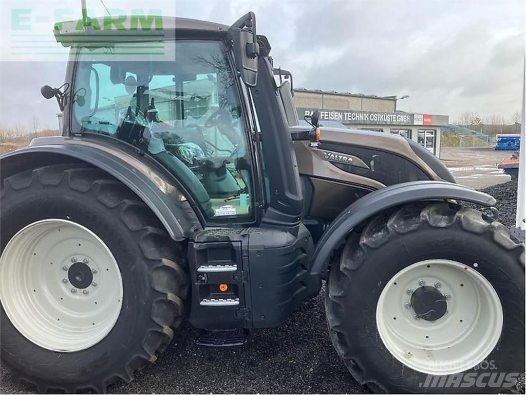 Valtra n175a Traktörler