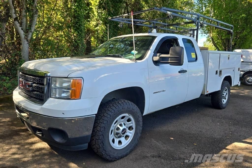 GMC Sierra 3500 HD Pikaplar