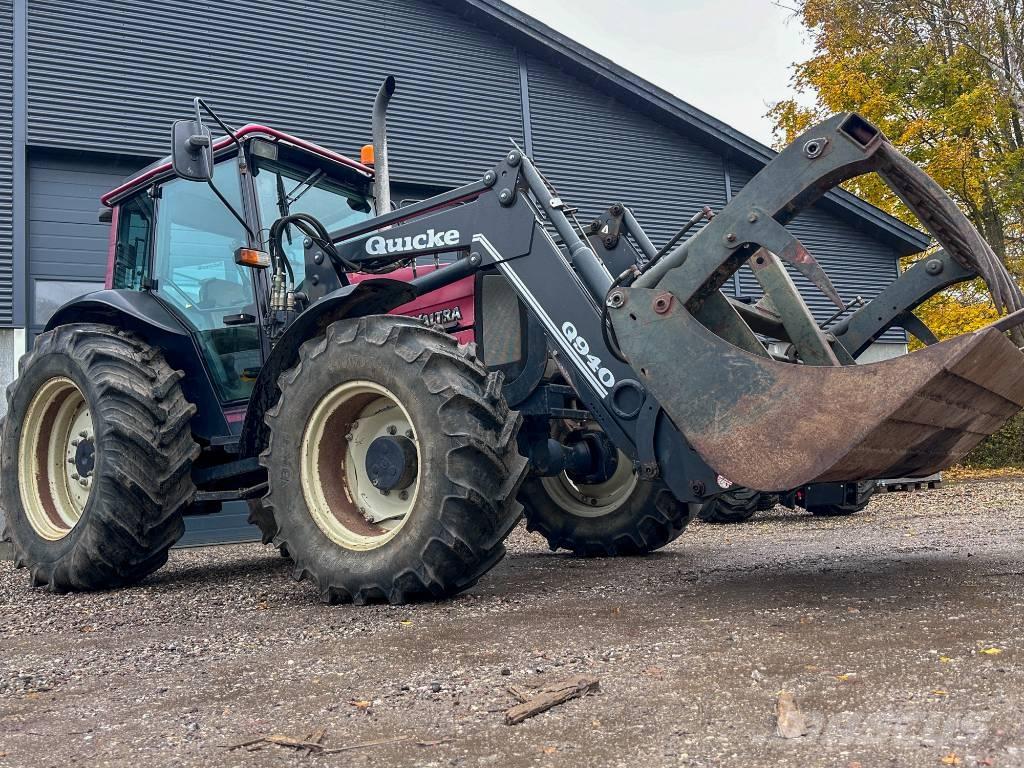 Valtra 900 Traktörler