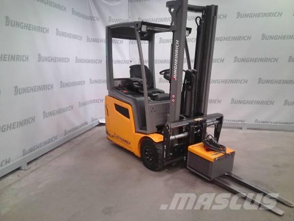 Jungheinrich EFG 215 Elektrikli forkliftler