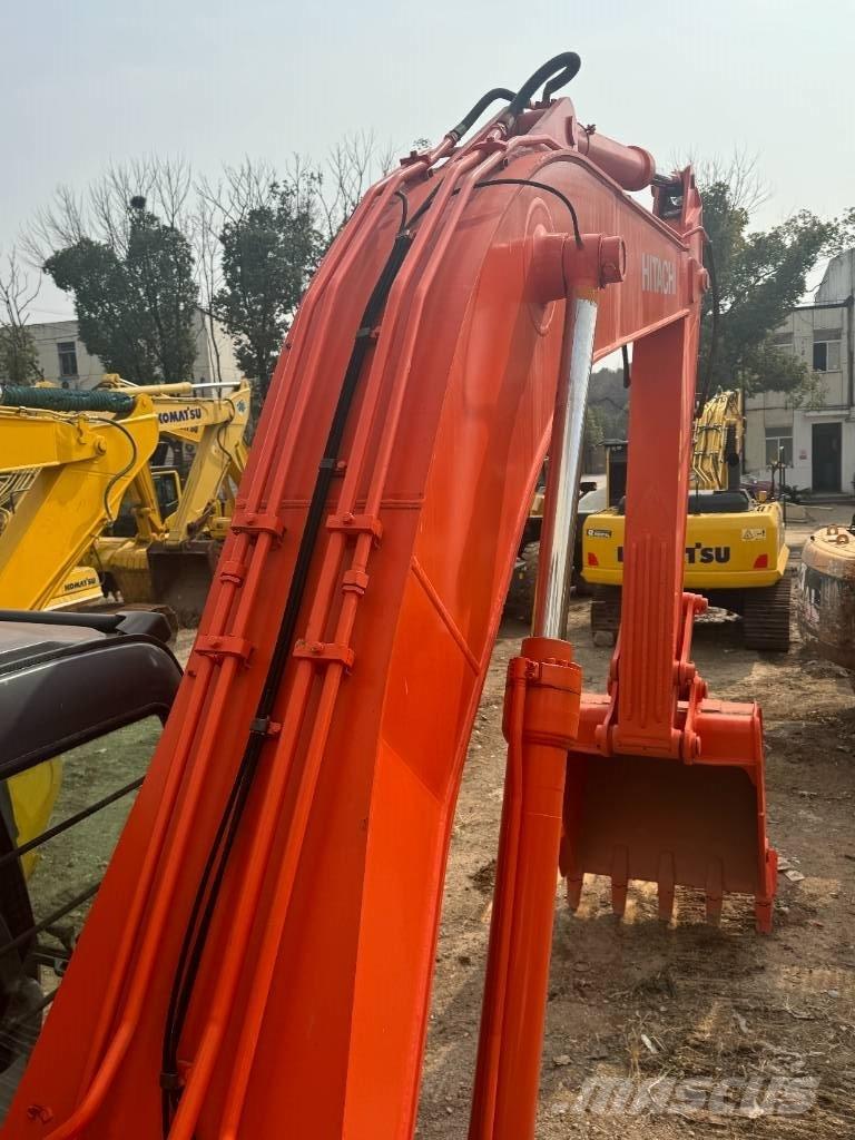 Hitachi ZX 240 Paletli ekskavatörler