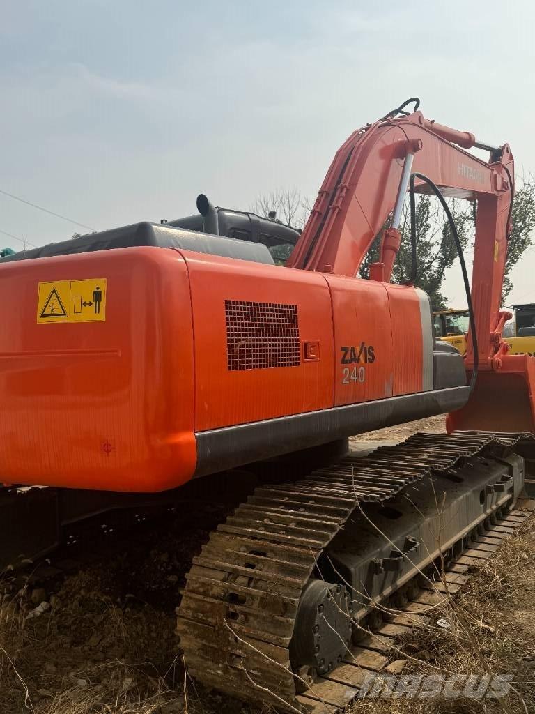 Hitachi ZX 240 Paletli ekskavatörler