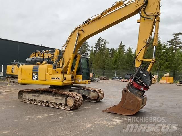 Komatsu PC240 Paletli ekskavatörler