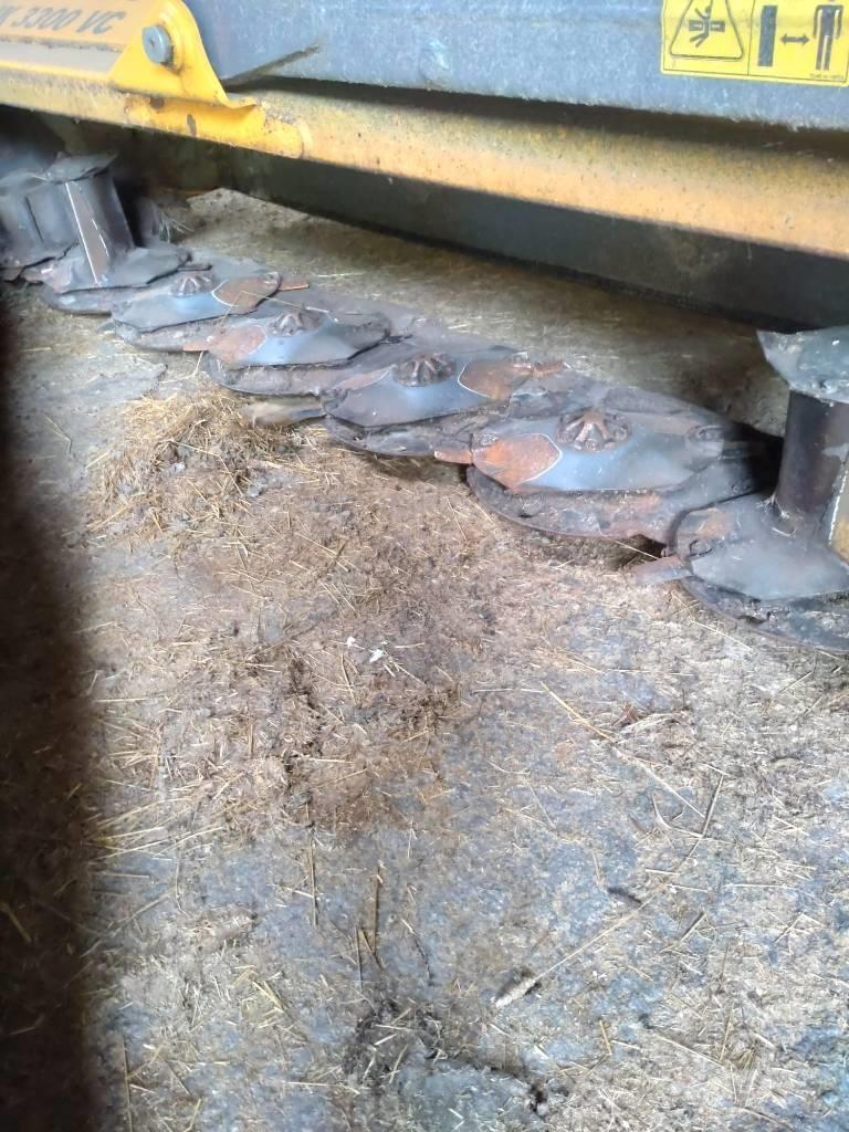 Elho NK 3300 VC Çayir biçme makinalari