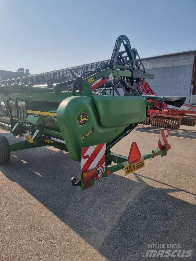 John Deere T 670 i Biçerdöverler