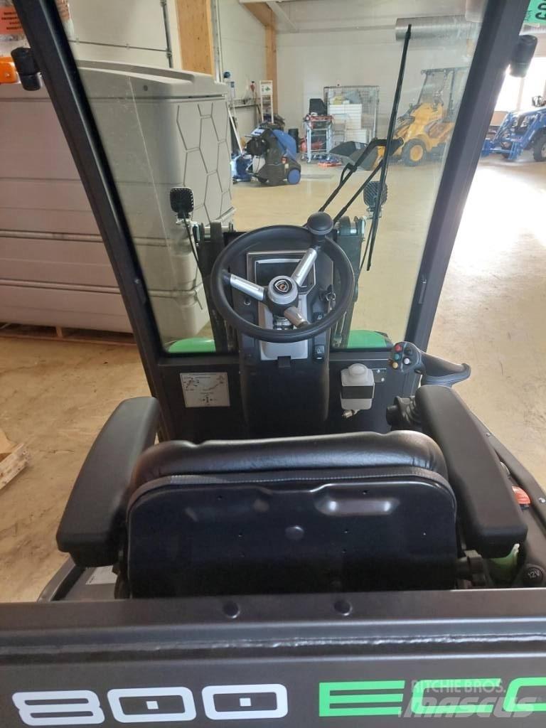 Castloaders 800 ECO Çok amaçlı yükleyiciler