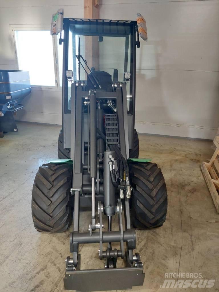 Castloaders 800 ECO Çok amaçlı yükleyiciler