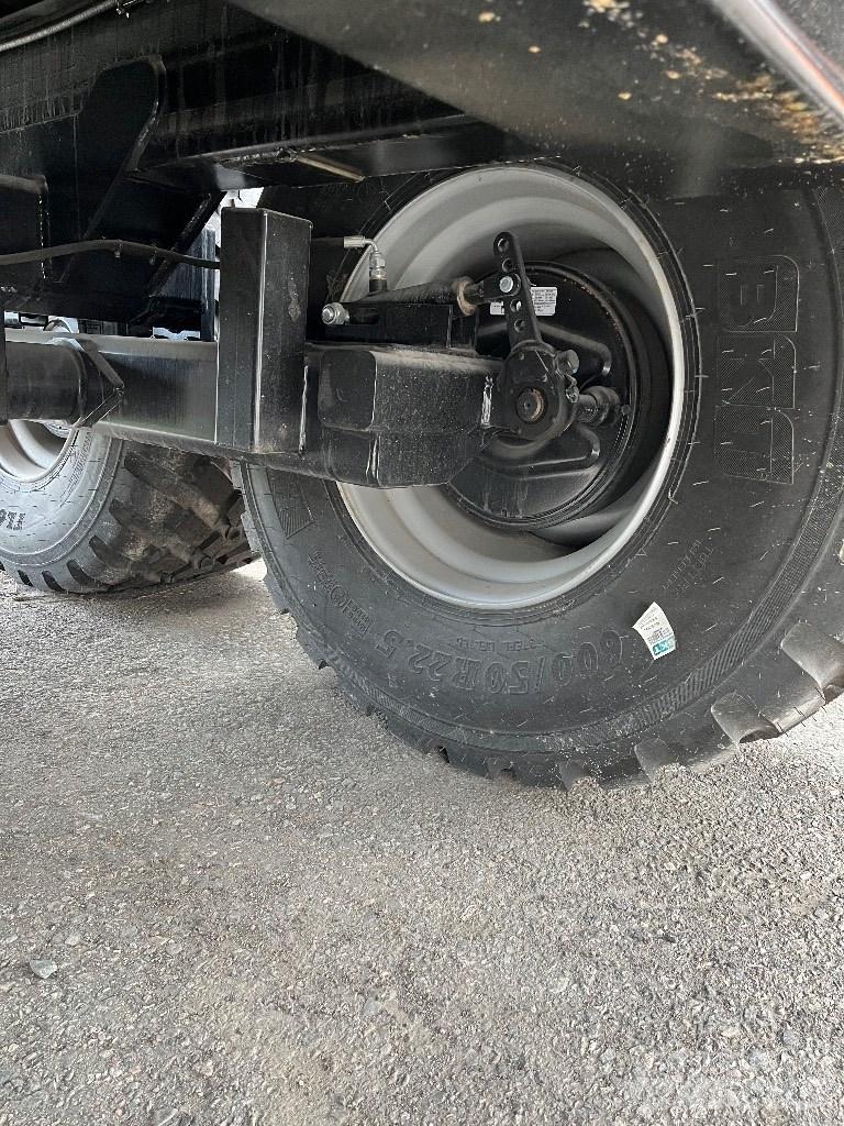 Palmse Trailer D1600 Hiroliftli çekiciler