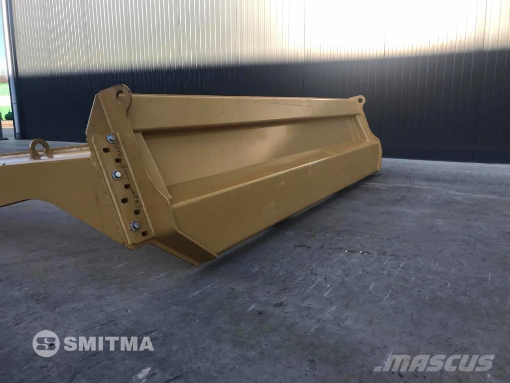 CAT 735C Arka kapaklar
