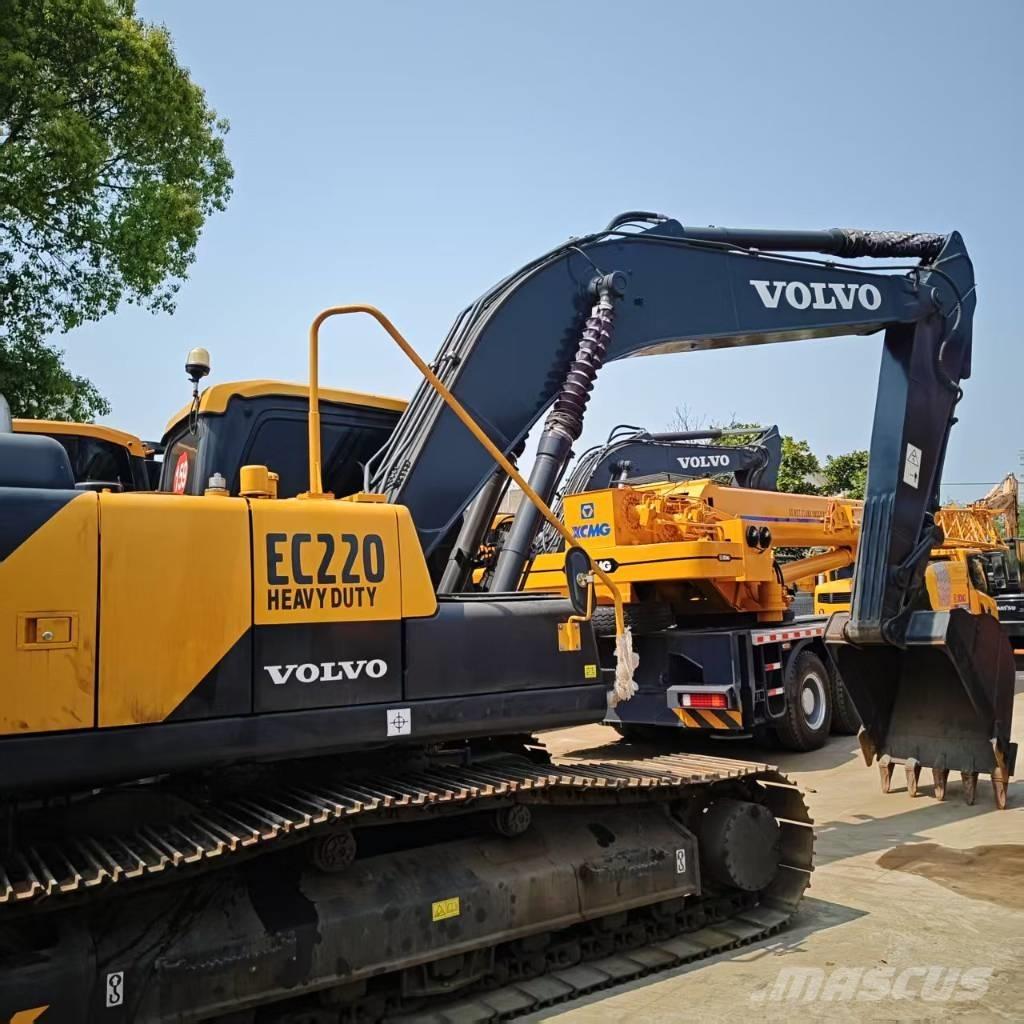 Volvo EC 220 Paletli ekskavatörler