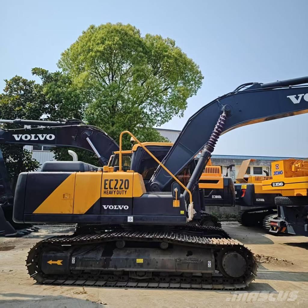 Volvo EC 220 Paletli ekskavatörler