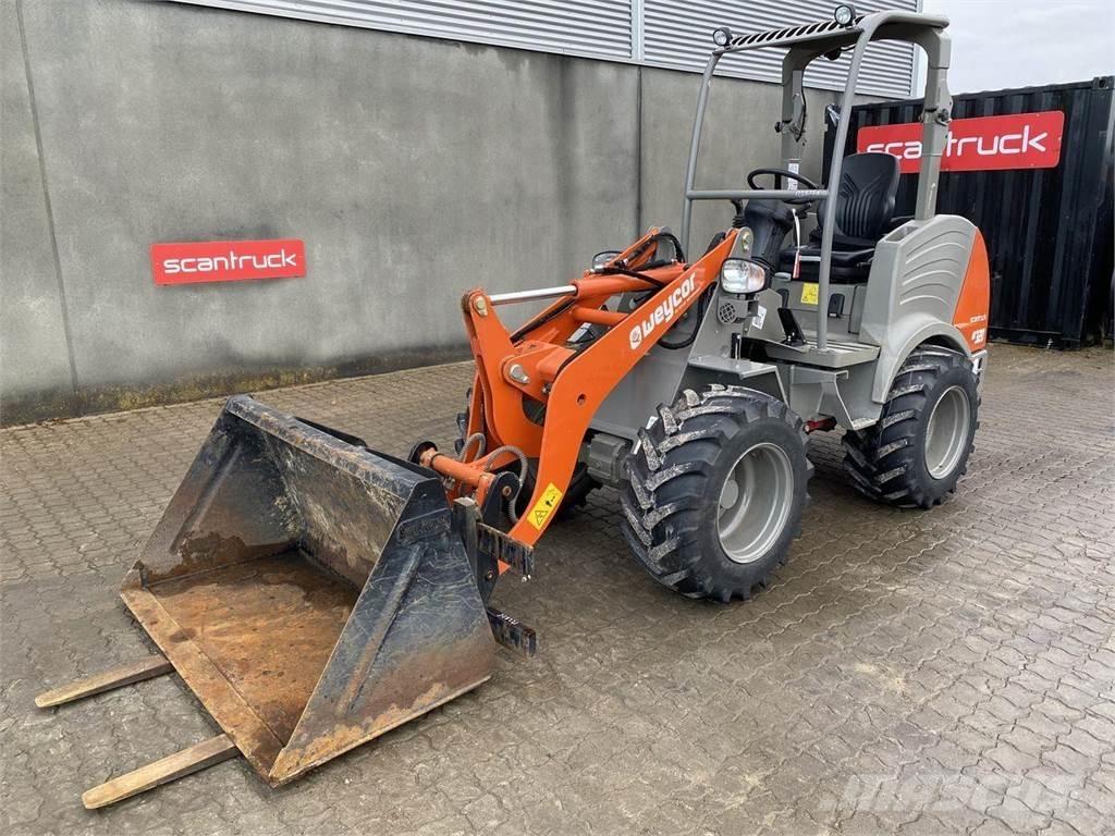 Weycor AR320 Agrar Çok amaçlı yükleyiciler