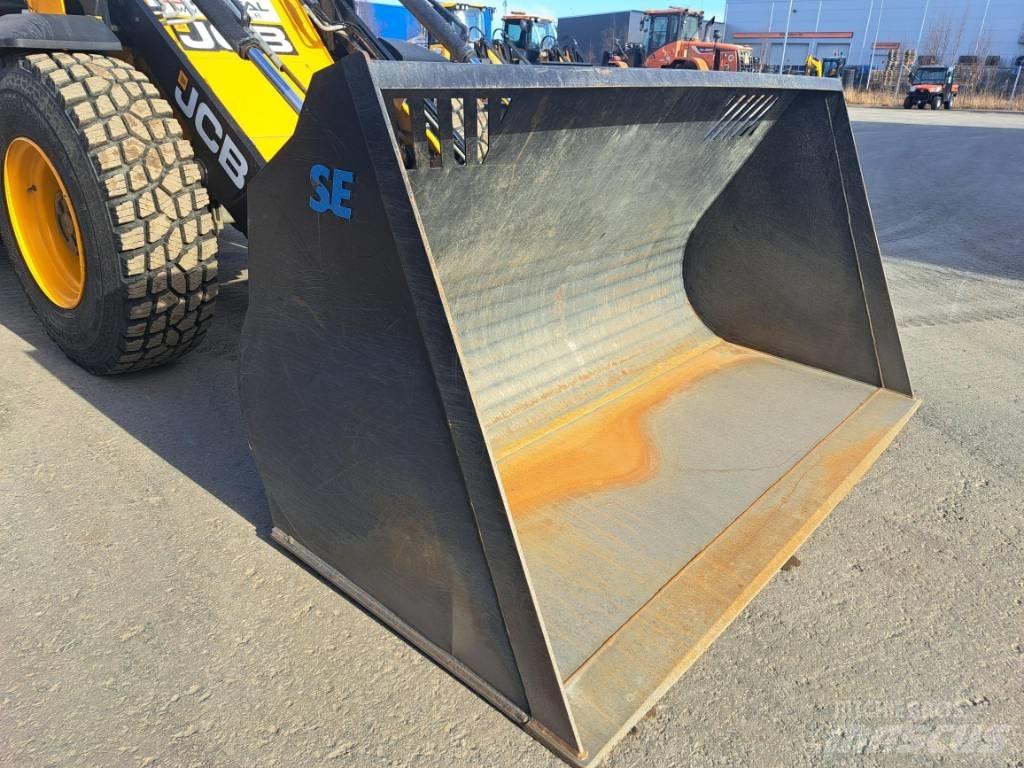 JCB 413 Tekerlekli yükleyiciler