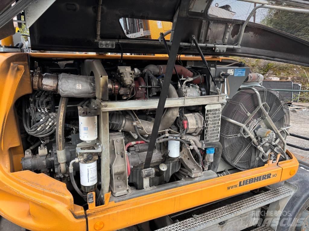 Liebherr A 914 Lastik tekerli ekskavatörler