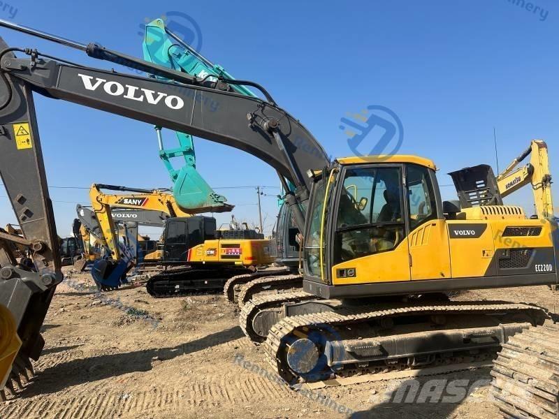 Volvo EC 220 D Paletli ekskavatörler