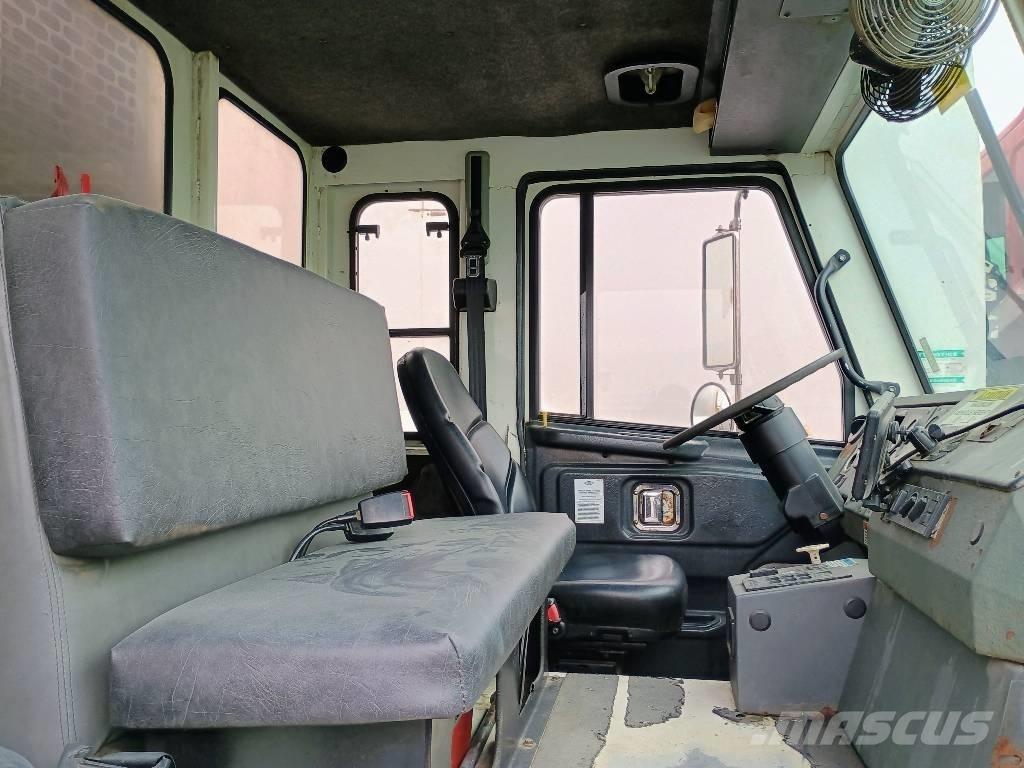 Crane Carrier LE Atik kamyonlari