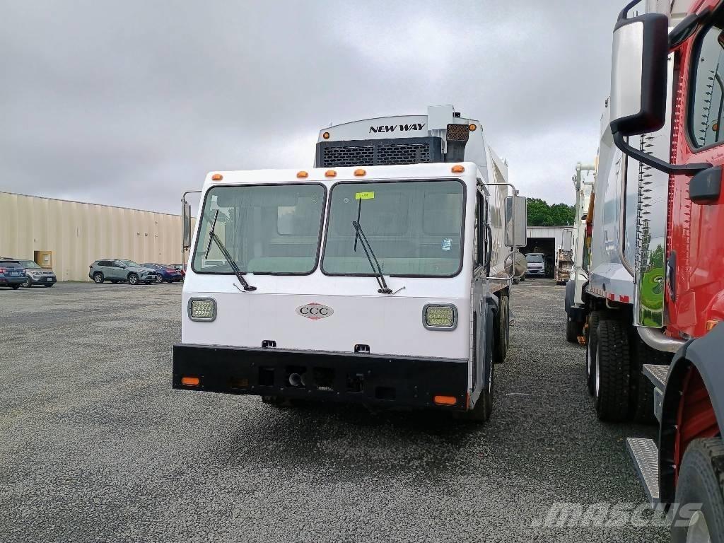 Crane Carrier LE Atik kamyonlari
