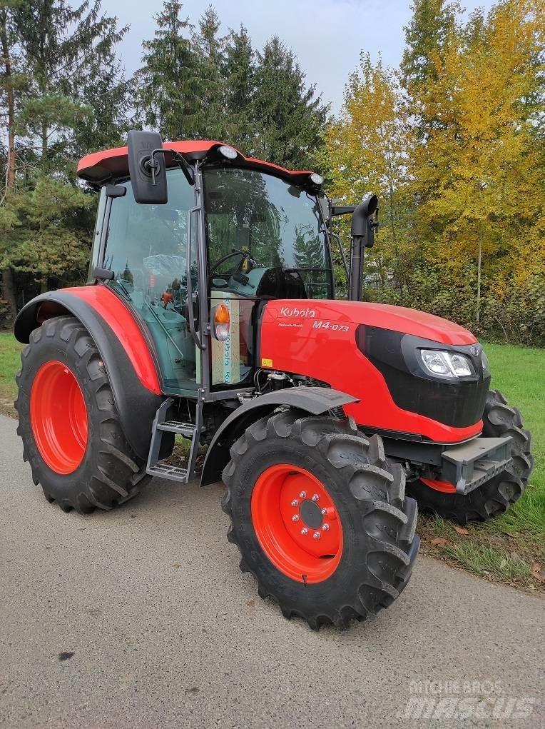 Kubota M4073 Traktörler