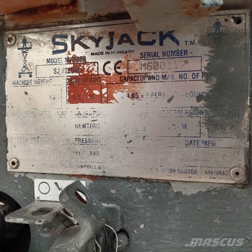 SkyJack SJ 3220 Makasli platformlar