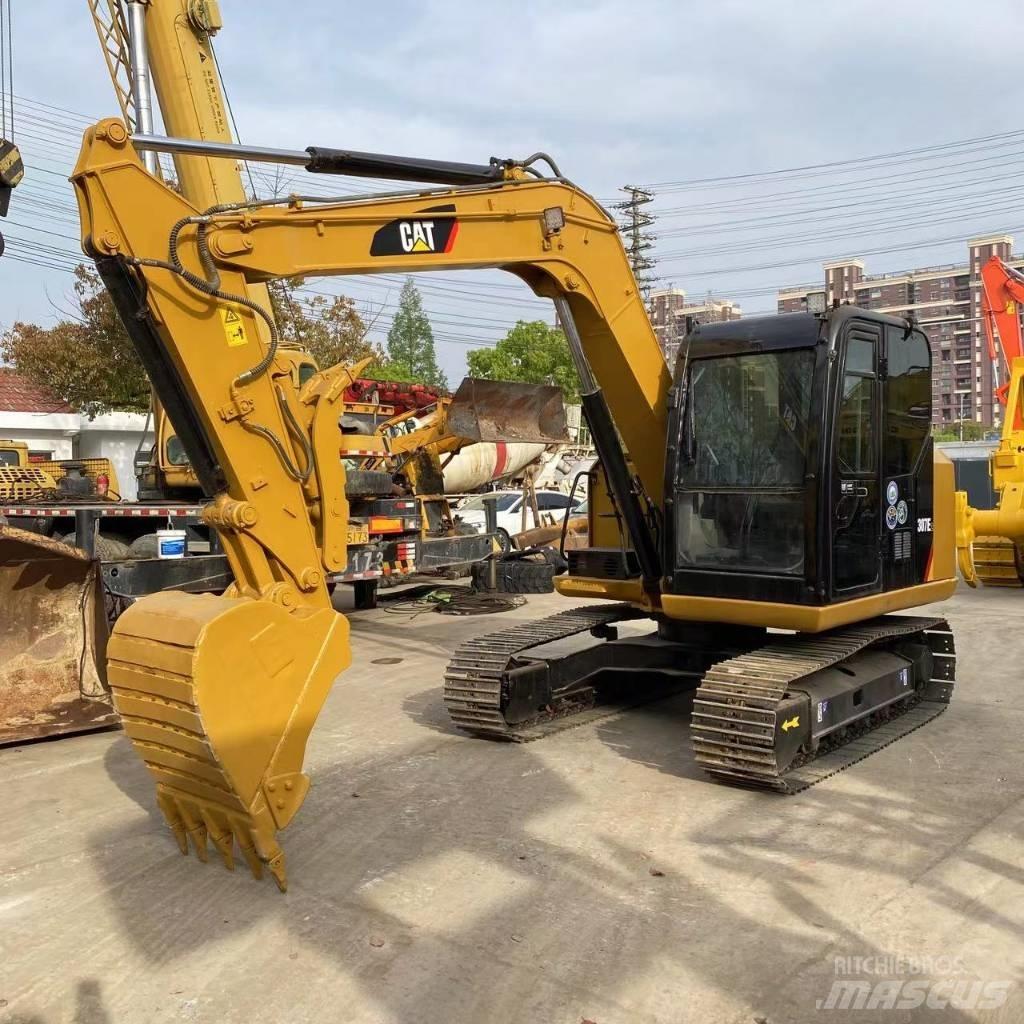 CAT 307 Midi ekskavatörler 7 - 12 t