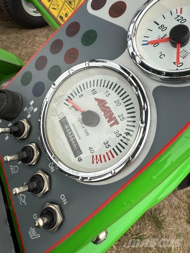 Avant 635 Mini yükleyiciler