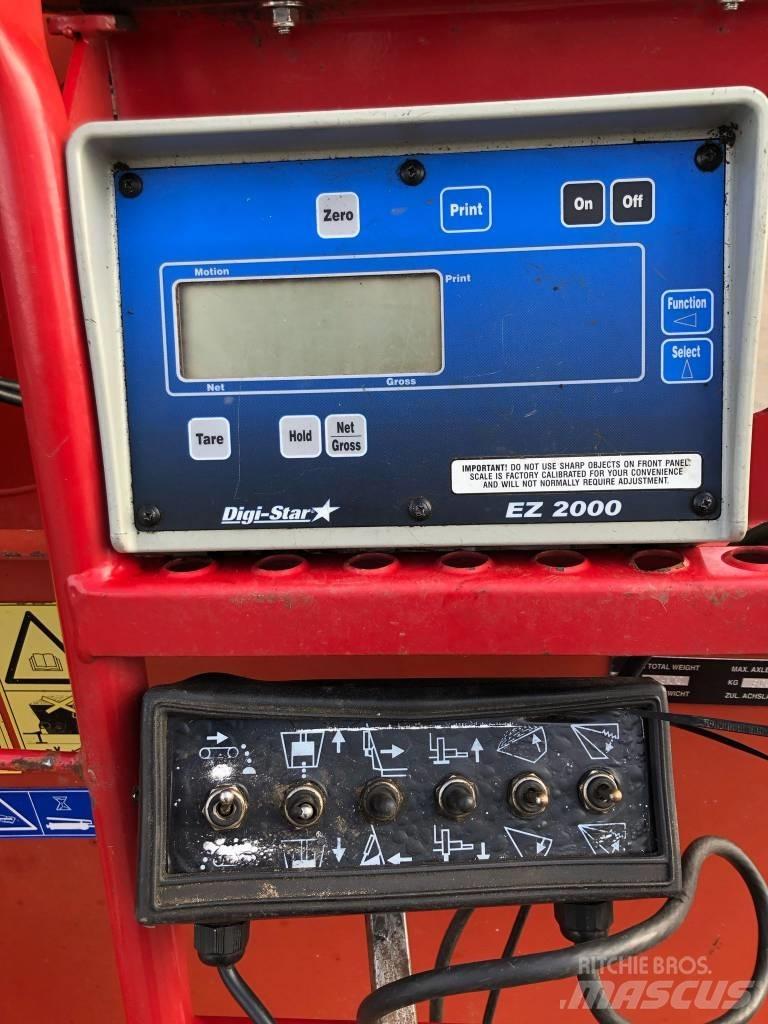 Trioliet TM-S 1200 Mikser besleyiciler