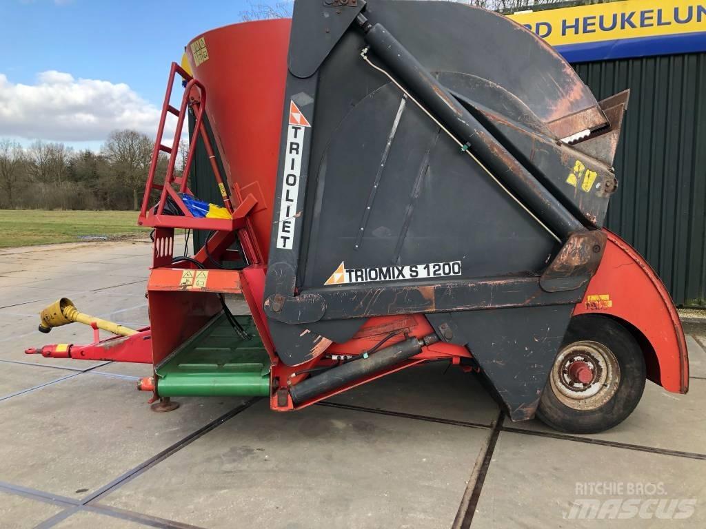 Trioliet TM-S 1200 Mikser besleyiciler