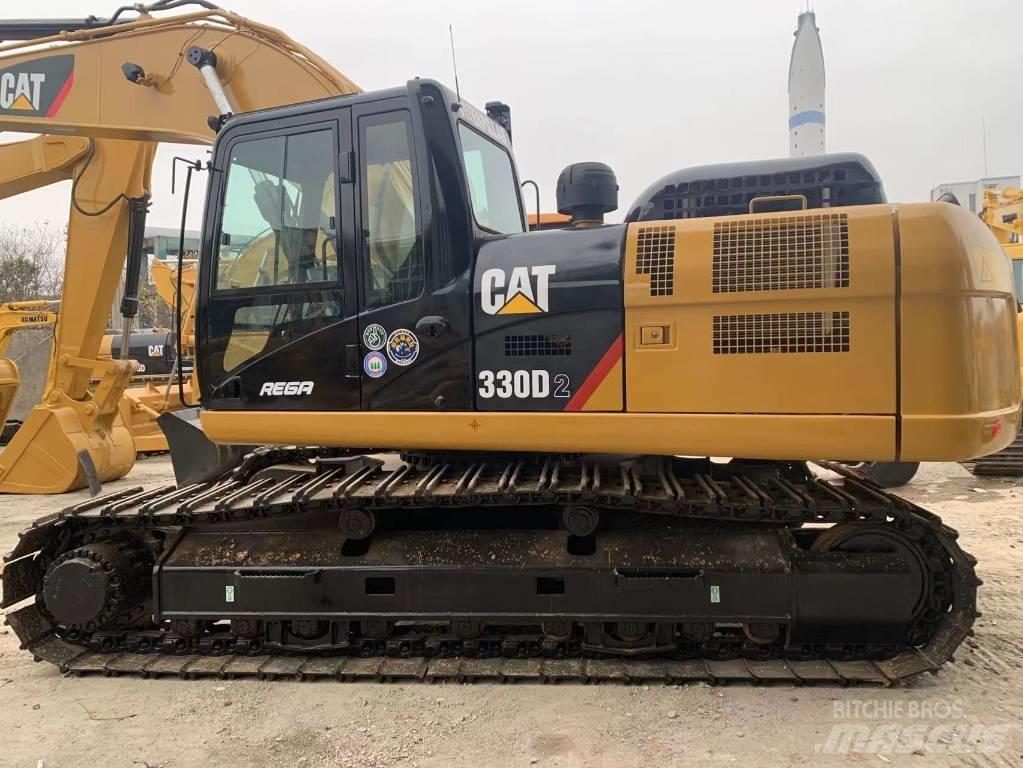 CAT 330 D Paletli ekskavatörler
