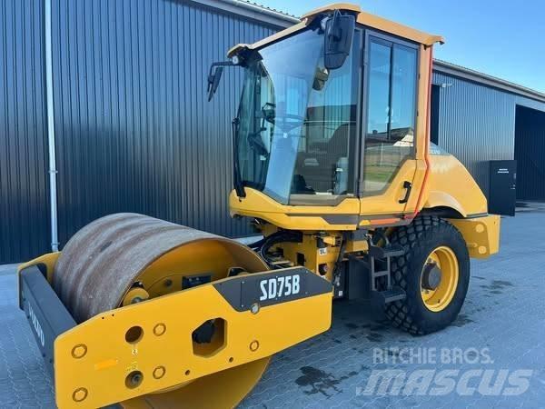 Volvo SD 75 B Tek tamburlu silindirler