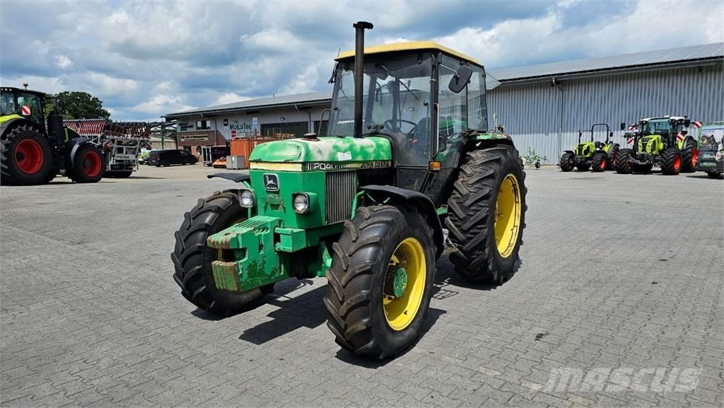 John Deere 2040A Traktörler