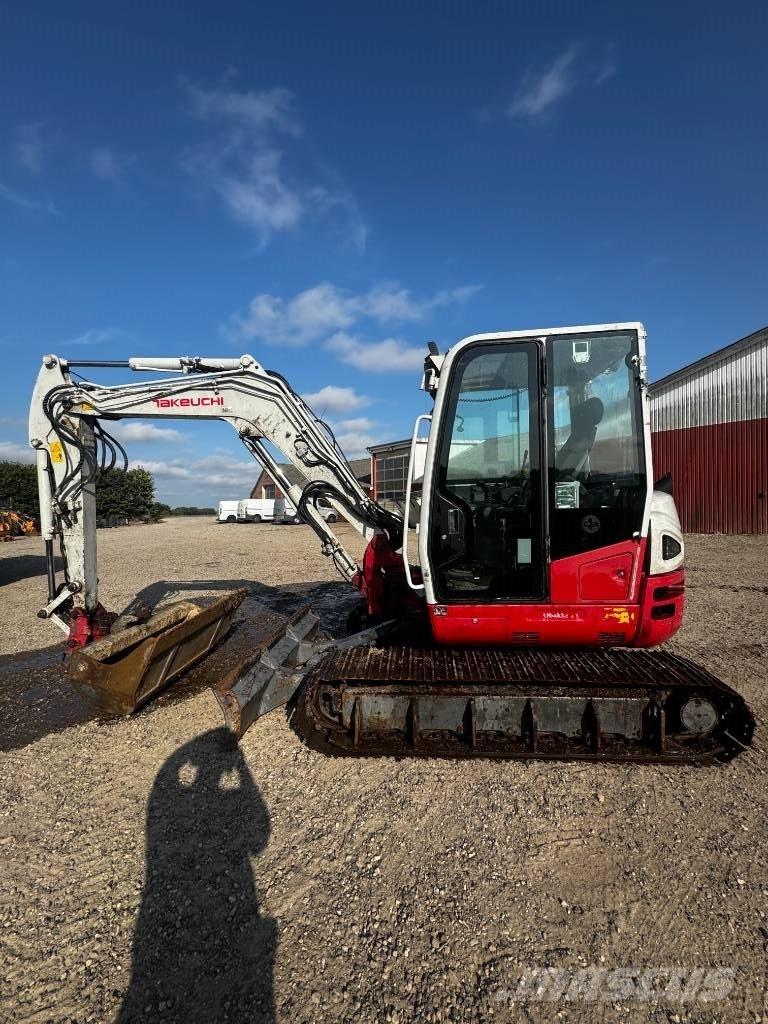 Takeuchi TB 260 Paletli ekskavatörler