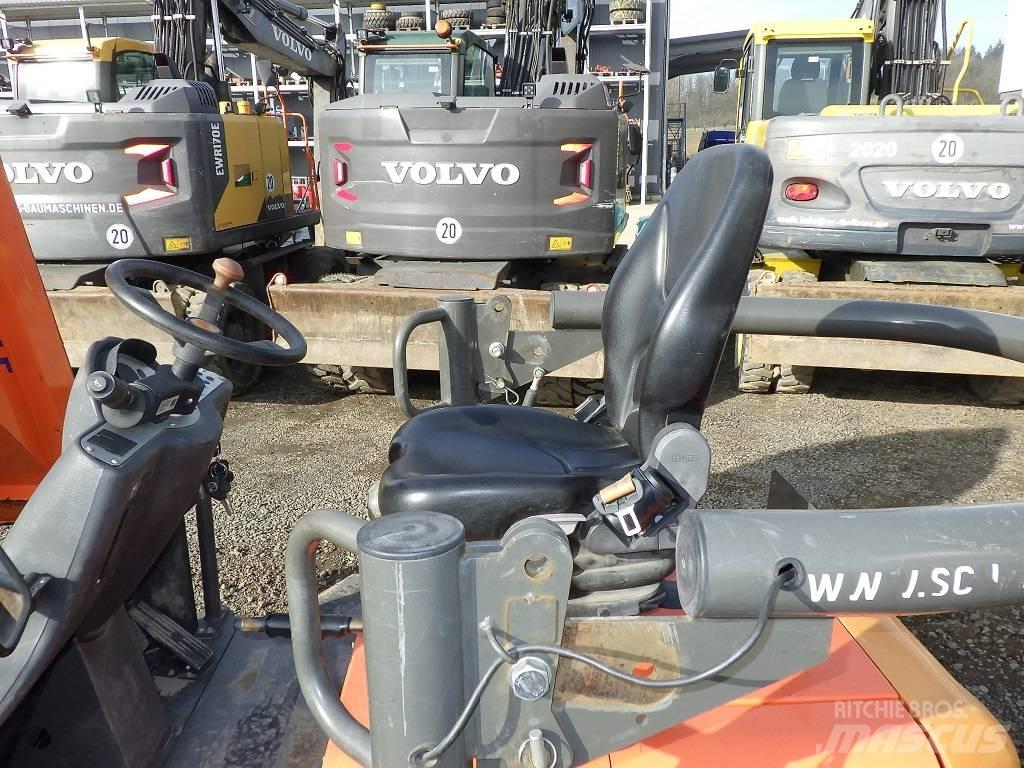 Ausa D 300 AH G Belden kirma kaya kamyonu