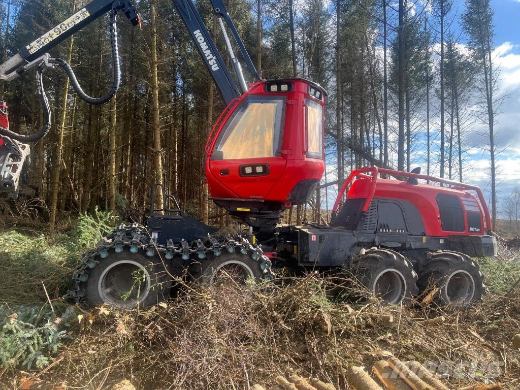 Komatsu 901 XC Biçerdöverler