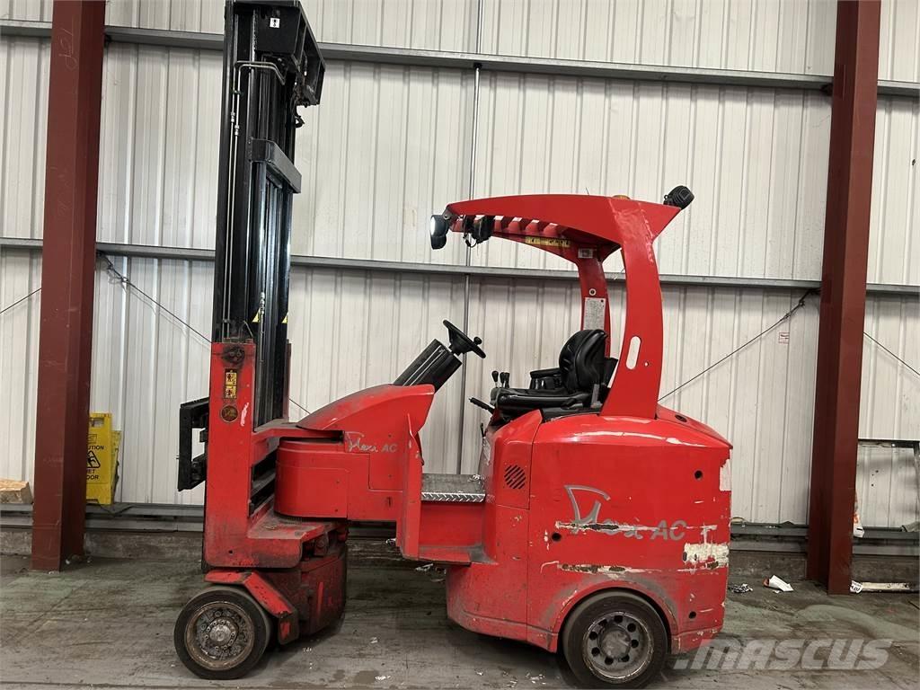  AC Stormax 1250 Dar koridor forklifti