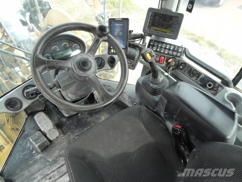 CAT 938 M Tekerlekli yükleyiciler