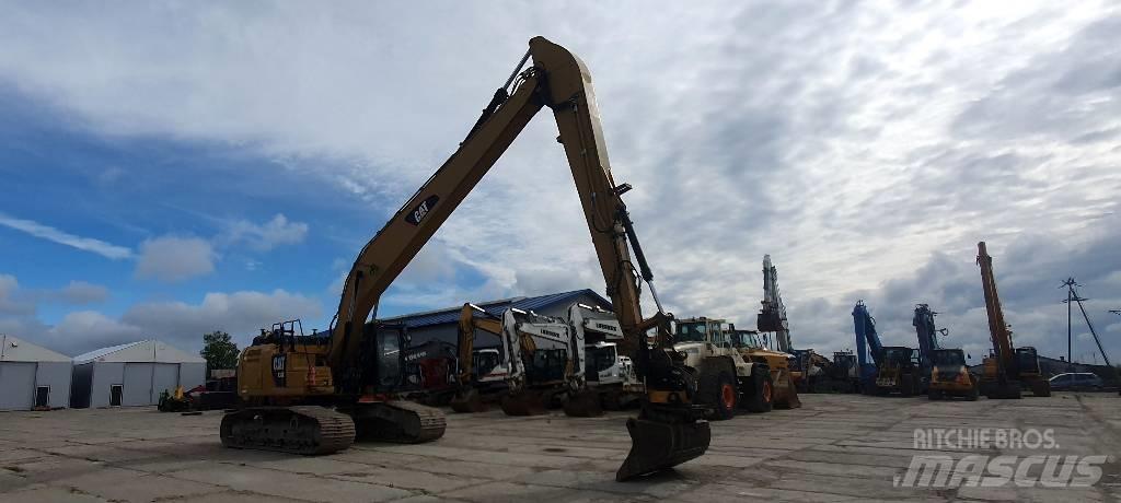 CAT 330 FLN Uzun bomlu ekskavatörler